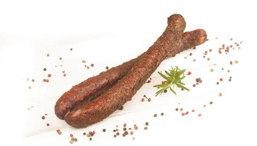 Kiełbasa mnicha - odkryj jej wyjątkowy smak i tradycyjne przepisy